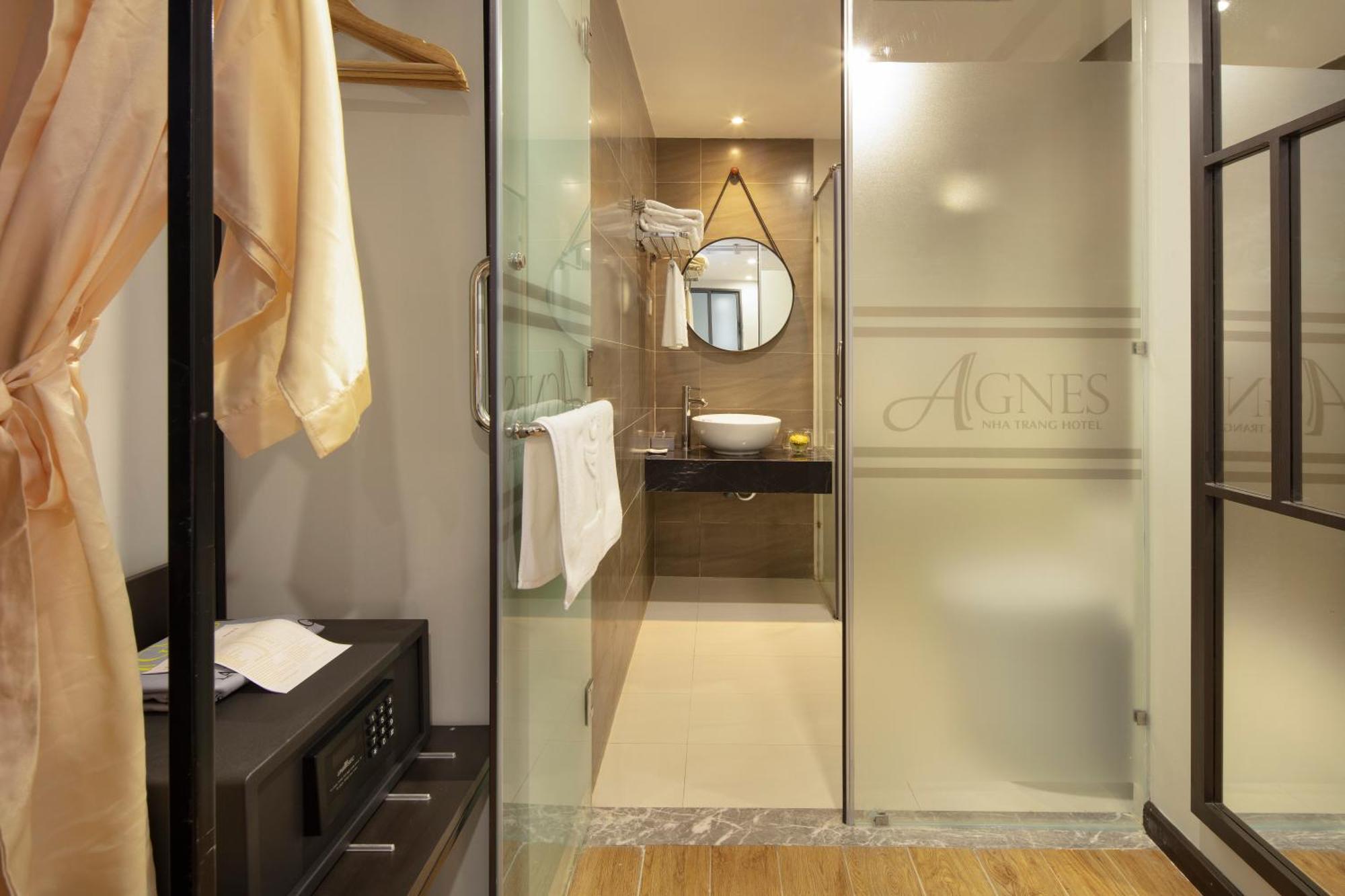 Agnes Nha Trang Hotel Exterior foto